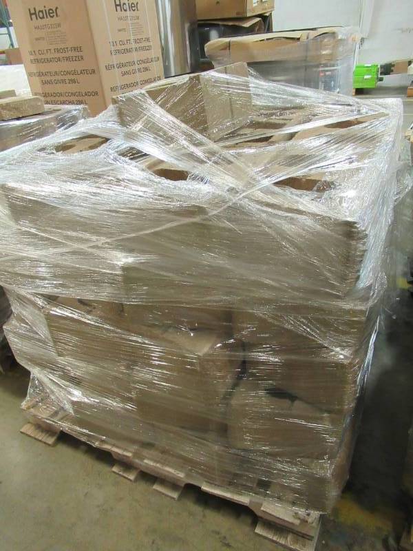 lot 29 image: Diamond 10D 6 in. x 15.75 in. x 10 in. BrownBuff Concrete Retaining Wall Block (61 Bricks)