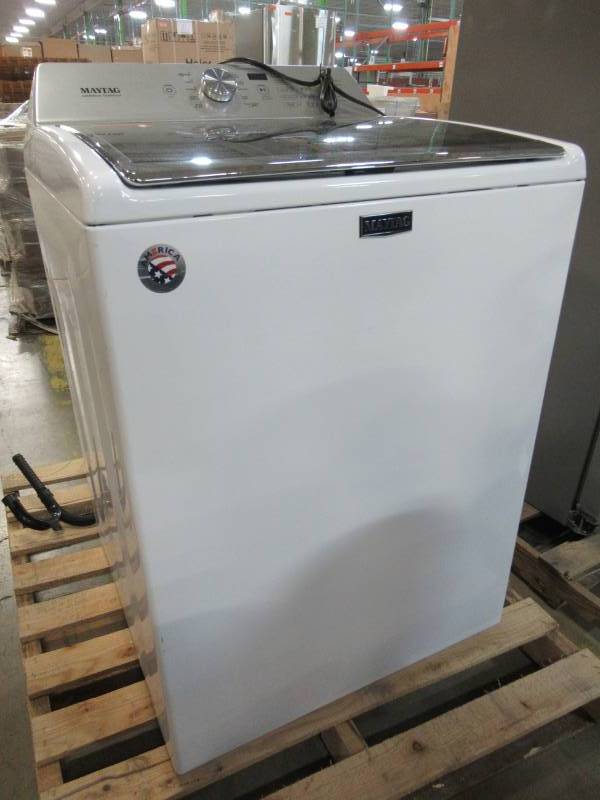 lot 42 image: Maytag 4.7-cu ft High-Efficiency Top-Load Washer with Agitator (White) MVWB765FW - BAD DRUM ROD