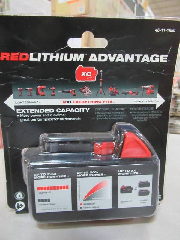 lot 121 image: Milwaukee M18 18-Volt Lithium-Ion XC 5.0 Ah Extended Capacity Battery, Model 48-11-1850