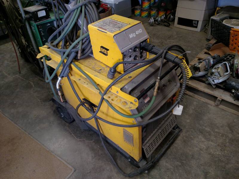 lot 3 image: Esab 353 CV Wirefeed Welder, Feeder...