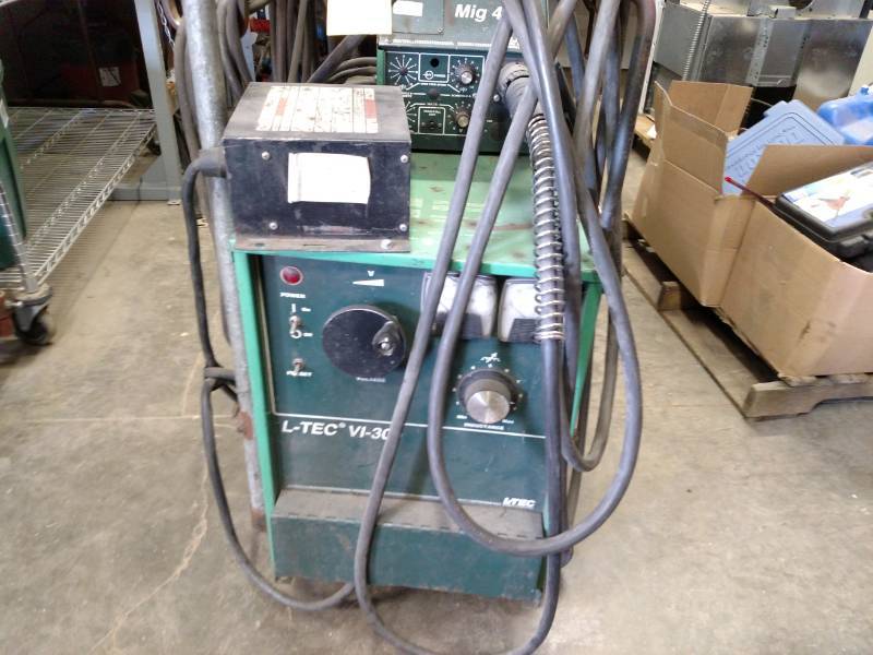 lot 4 image: L-Tec VI-300 Wirefeed Welder, Cart ...