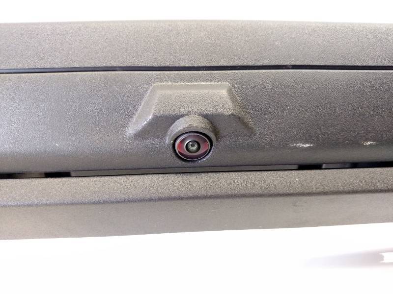 lot 44 image: Ford Super Duty Tailgate with Back-...