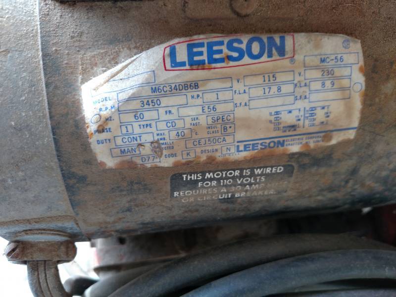 lot 49 image: Air Compressor, 1 hp, 115 Volt, Wor...