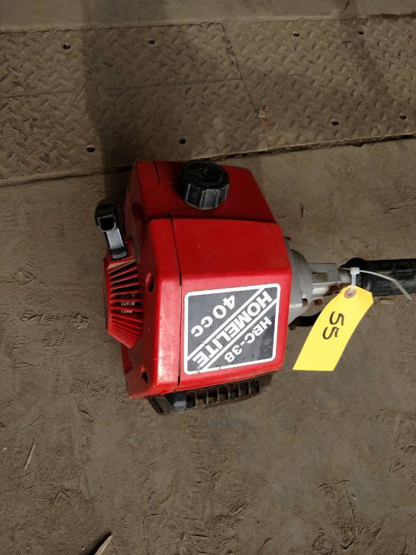 lot 55 image: Homelite HBC-38 Brush Cutter, Worke...