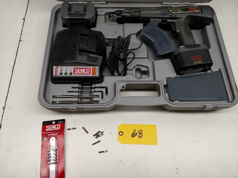 lot 68 image: Senco 14.4 v DS202-14v Screw Gun, W...