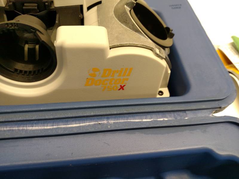 lot 92 image: Drill Doctor 750X Drill Sharpener, ...