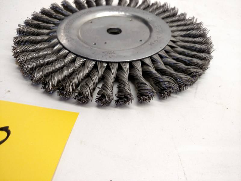 lot 120 image: Weiler Dual Life 8 Wire Wheel, 58...