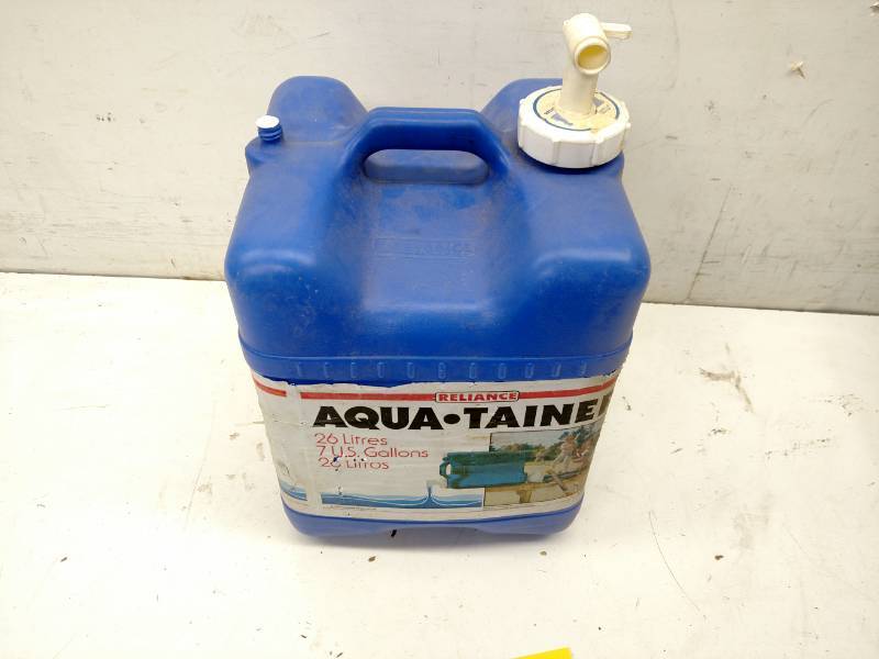 lot 128 image: 7 Gallon Water Jug...