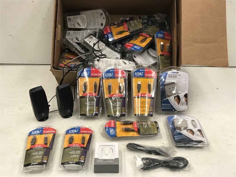 lot 42 image: Box Of Assorted USB Cables & Etc