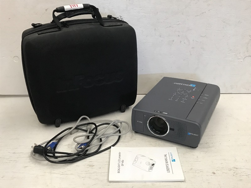 lot 44 image: Boxlight Projector System