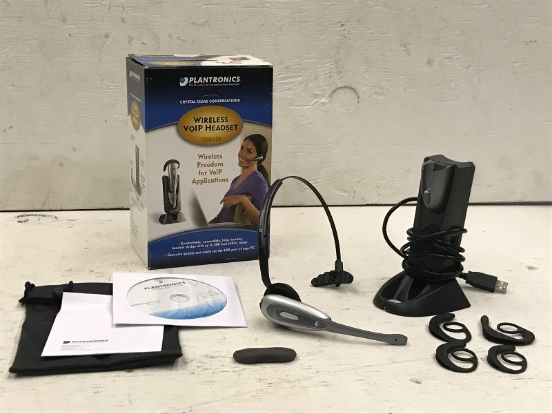 lot 36 image: Plantronics Wireless VoIP Headset