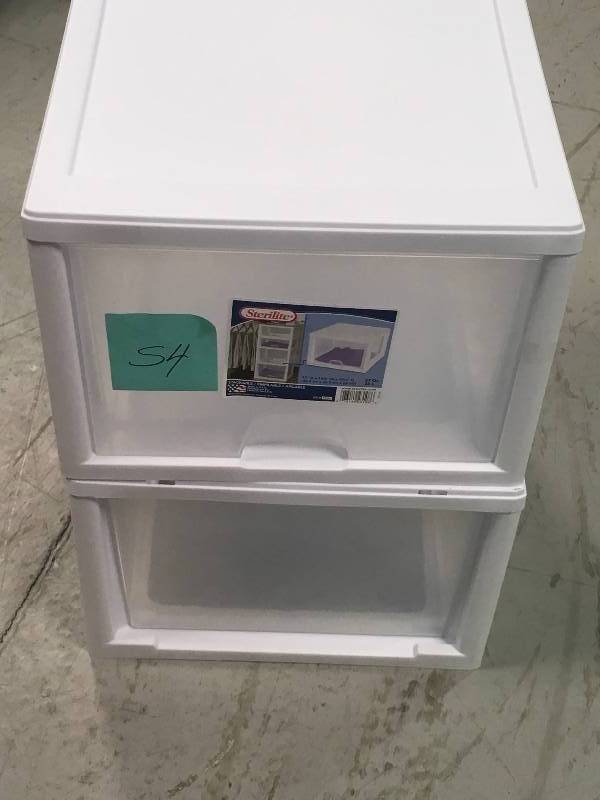 Sterilite 2310 27-Quart Single Stacking Drawer - Clear not used
