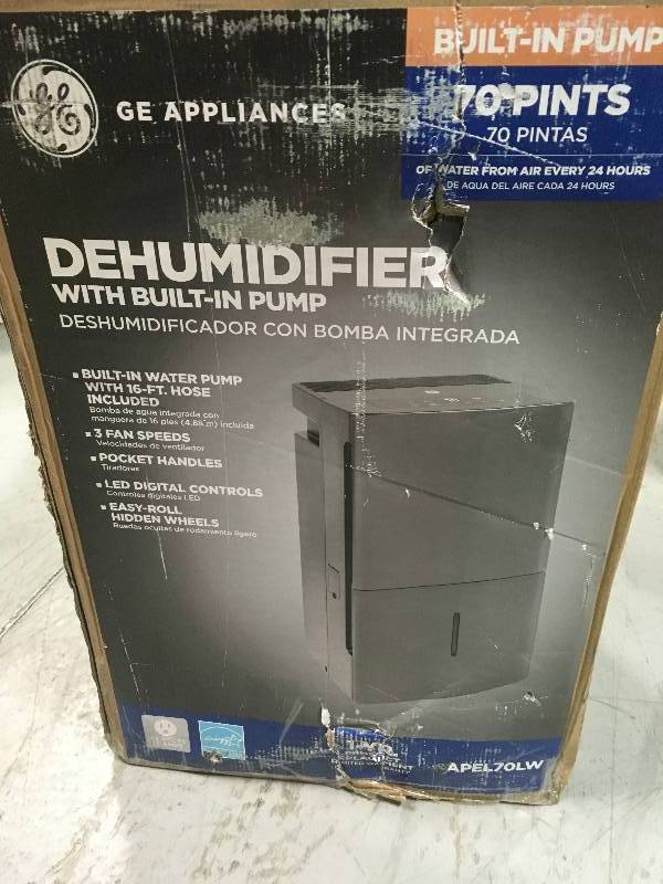 GE 70 pt. Dehumidifier with Built-In Pump, ENERGY STAR  in working condition
