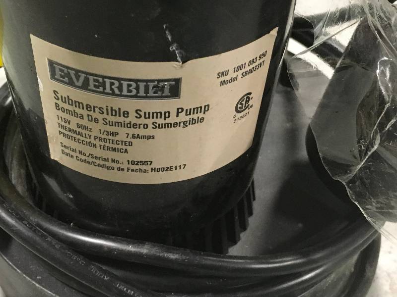 Everbilt 13 HP Submersible Sump Pump with Vertical USED  in working condition