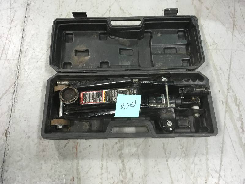 CRAFTSMAN JACK USED.5 TON  in working condition