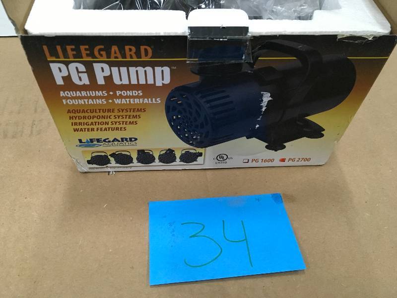 lot 34 image: Lifegard Aquatics 2700 PG Water Pump in working condition
