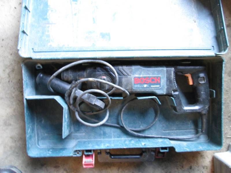 Bosch Bulldog saw...