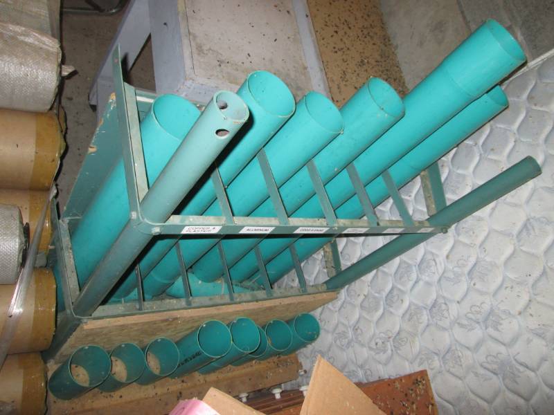 Metal frame organizer stand...