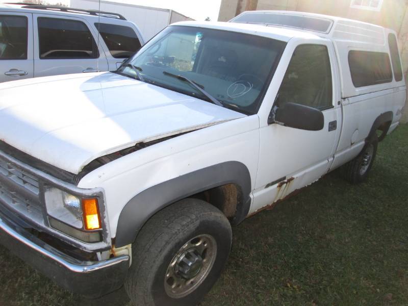 1998 Chevrolet Cheyenne 3500 4 x 4 ...