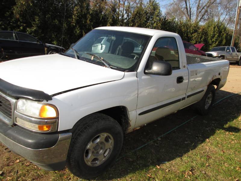 2000 GMC 1500 SL 4 x 4 truck, Runs ...