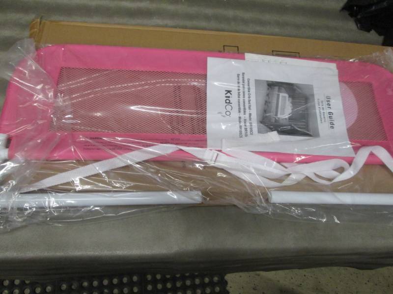 lot 31 image: KidCo Convertible Crib Bed Rail Pin...