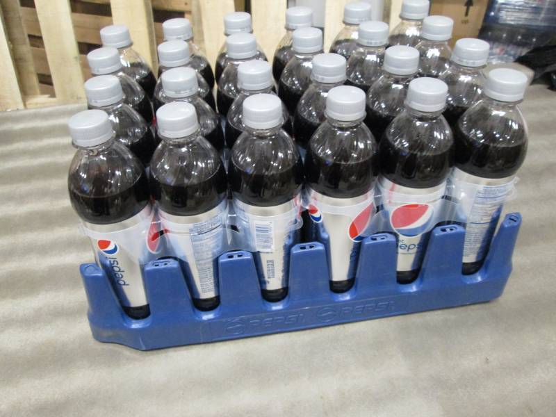 lot 51 image: Case of 24 - 16.9 oz( 0.5 liter) Bo...