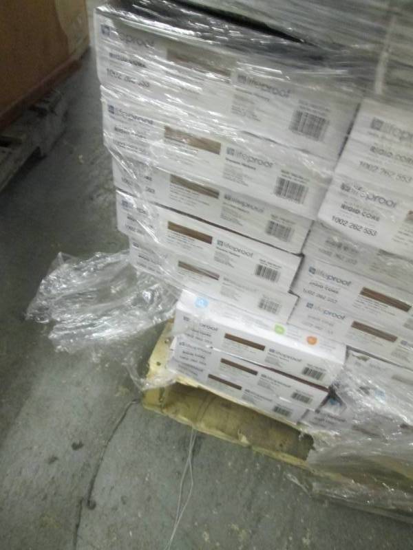 lot 138 image: 9 Cases LifeProof Shadow Hickory 7....