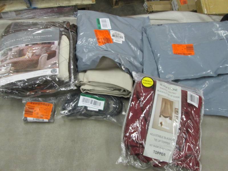 lot 224 image: Assorted Lot of Window Treatments, ...
