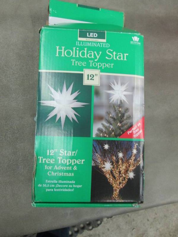 lot 273 image: 12 Inch illuminated Holiday Star Tr...