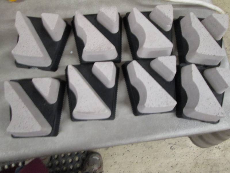 Lot of 8 Frankfurt Hybrid Diamond ...