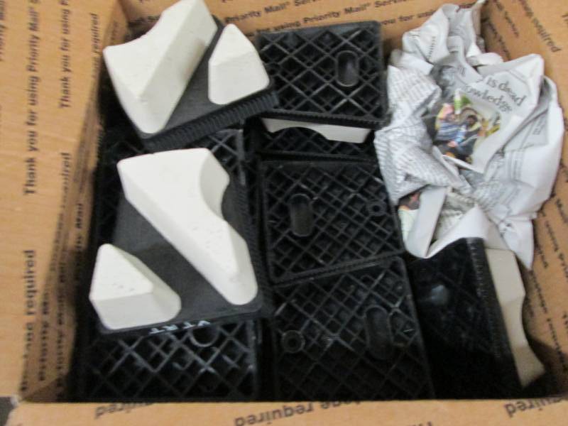 Lot of 13 Frankfurt Hybrid Diamond...
