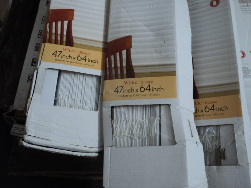 4- 47x 64 blinds...