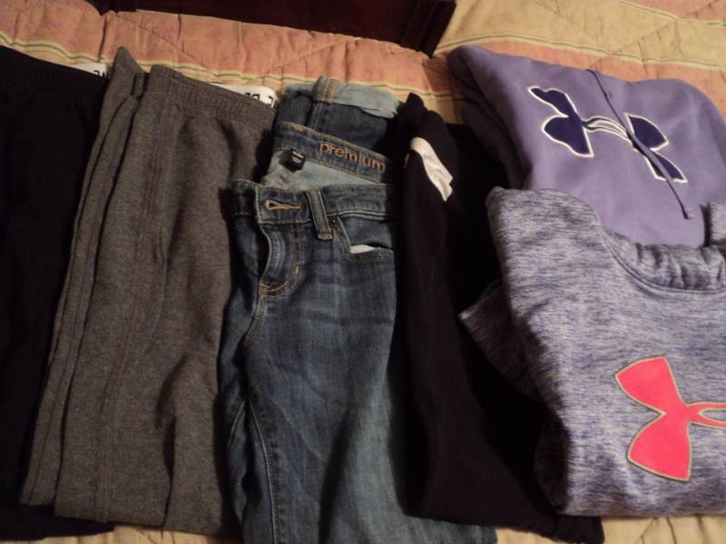 preteen girls clothing.  Like new...