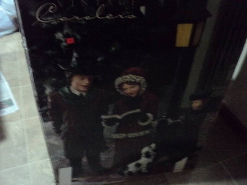vintage looking Xmas carolers 3 ft ...