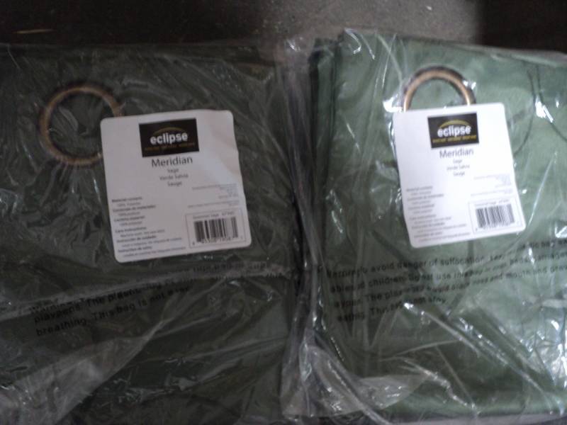 2 pair Eclipse Meridran Sage 42 x 9...