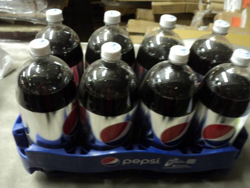 8 pak - 2 liter bottles of Diet Pep...