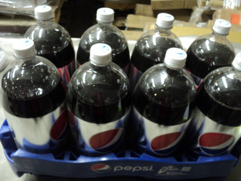 8 pak - 2 liter bottles of Diet Pep...
