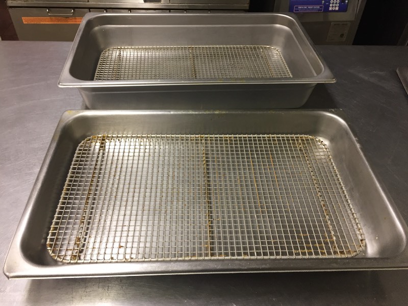 lot 92 image: Metal Pans & Screens