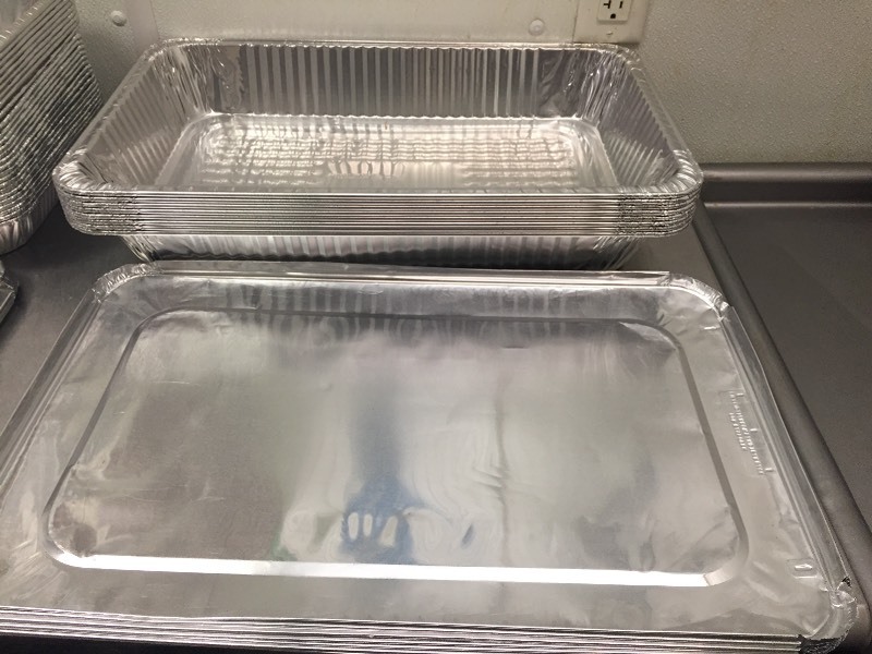 lot 113 image: Disposable Baking Serving Pans