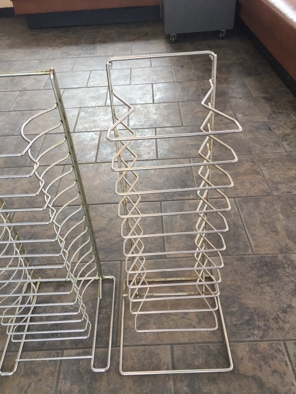 lot 174 image: 2 Pizza Pan Racks