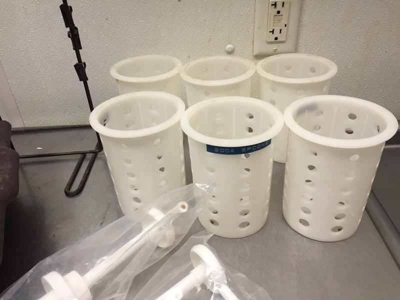 lot 178 image: Storage Container, Pumps & Chip Rack