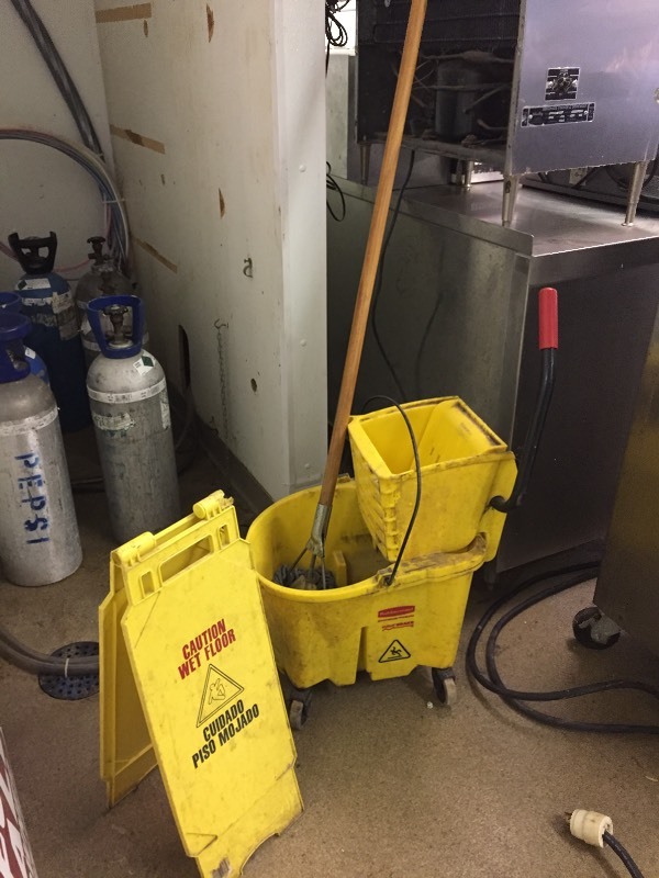 lot 187 image: Mop Bucket & Wet Floor Sign