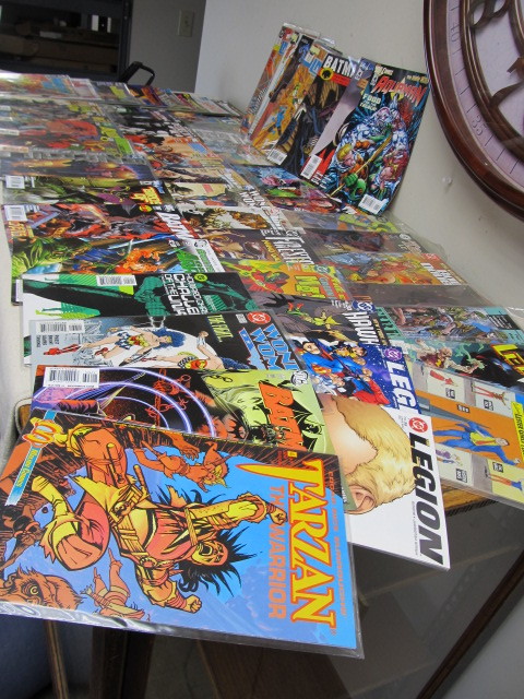 lot 160 image: Large Lot of Comic Books - Most Modern Some Vintage
