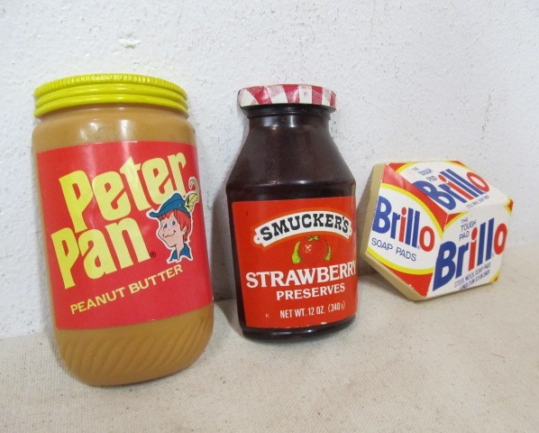 lot 38 image: 3 Large Real-Size Vintage 1970s Fridge Magnets