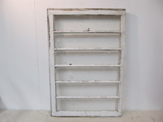lot 69 image: Antique 6-Pane Window