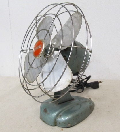lot 78 image: Vintage Mid Century ZERO Desk Fan