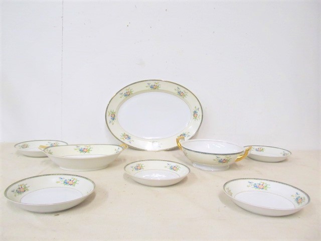 lot 98 image: Beautiful Lot of Meito China Hand painted Japan