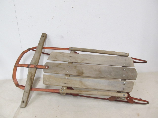 lot 11 image: Vintage Childs Snow Sled