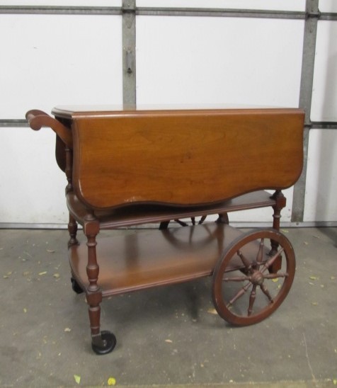 lot 2 image: Vintage PENNSYLVANIA HOUSE Drop Leaf Rolling Tea Serving Cart
