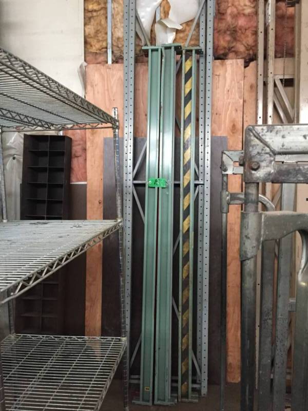 lot 15 image: Bulk Rack
